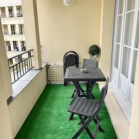 Apartamento Logement Proche Disneyland, Val D'Europe, Et Paris ! Serris Exterior foto